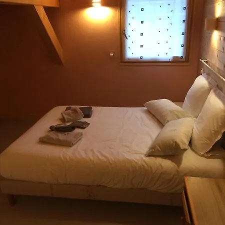 Bed & Breakfast Aux 3 Biches
