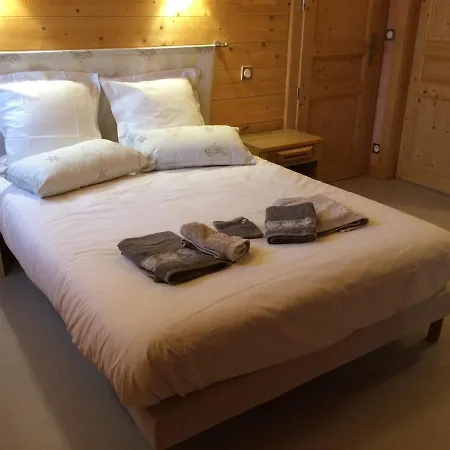 Bed & Breakfast Aux 3 Biches Mieussy