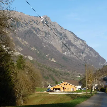 Aux 3 Biches Bed & Breakfast